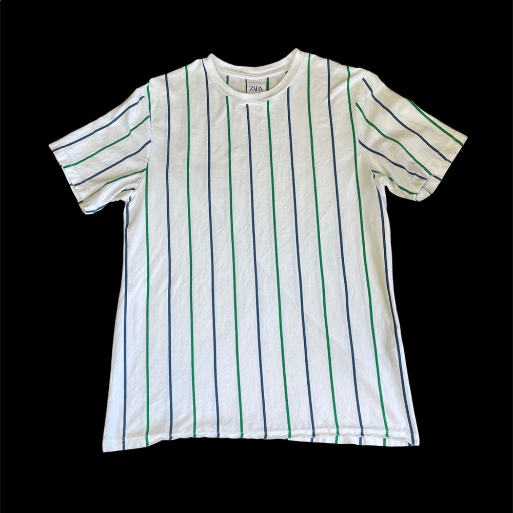 ***SOLD****Zara Mens Size Large Stripe Shirt.